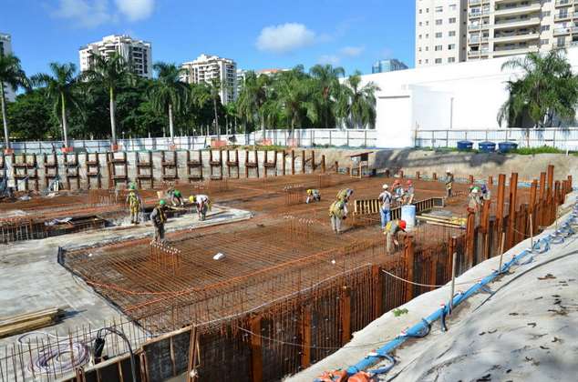 Início das obras | IN SIDE PENÍNSULA HOME DESIGN – Apartamento	na  Barra da Tijuca - Rio de Janeiro - Rio de Janeiro